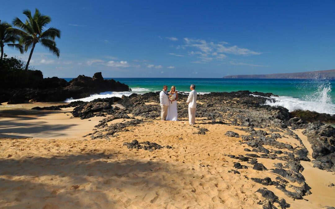 Why are Maui Wedding Packages Ideal for Destination Weddings?